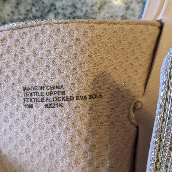 MK Women's Slide Sandals - Picture 4 of 4